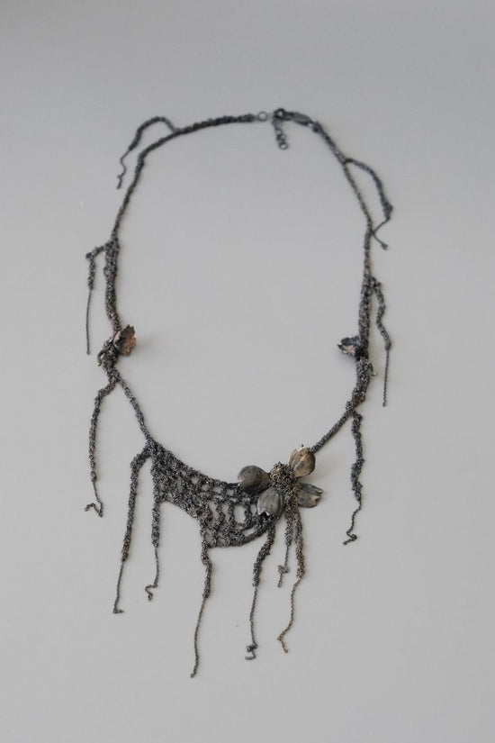 Load image into Gallery viewer, Sakura necklace
