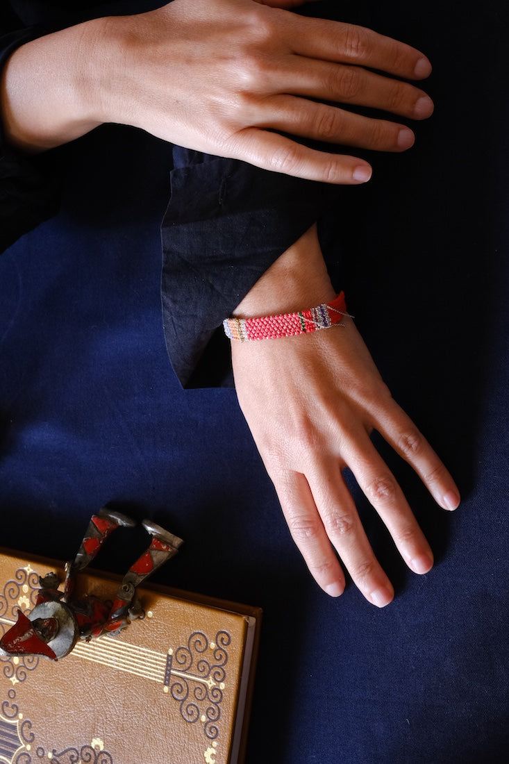 Loom woven bracelet #013