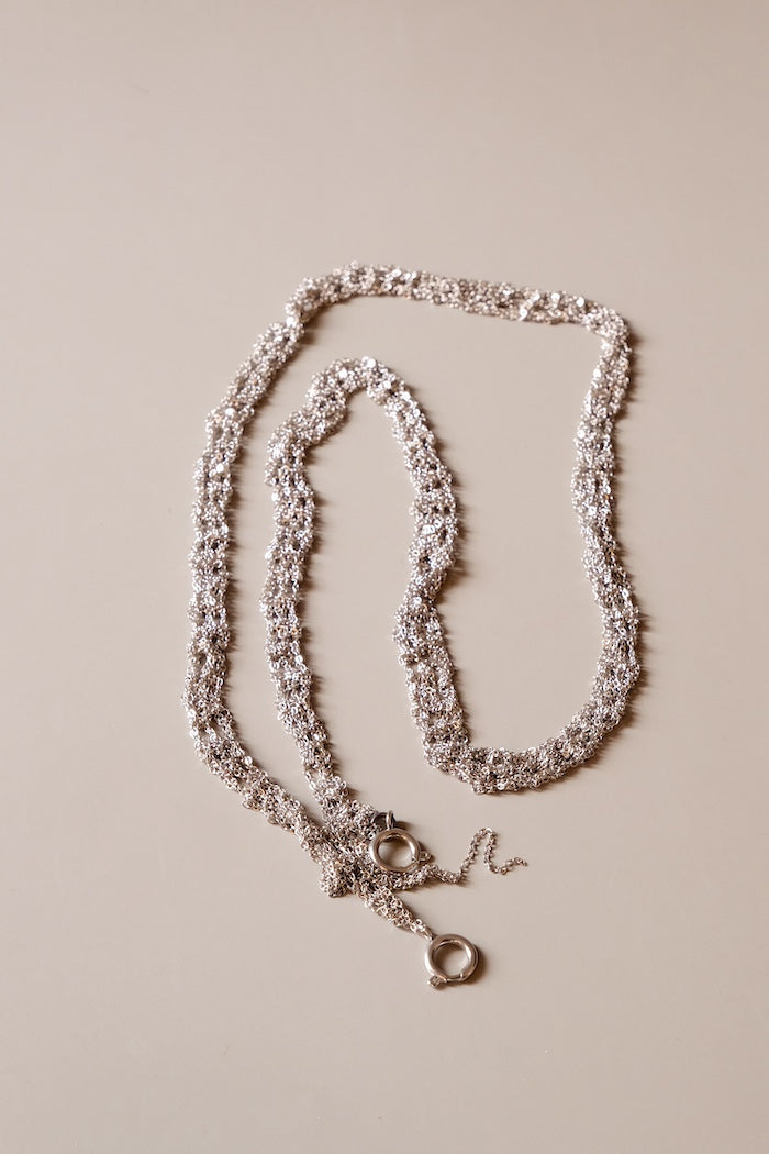 Chains for sunglasses and Optical frames. Transforms to necklace.