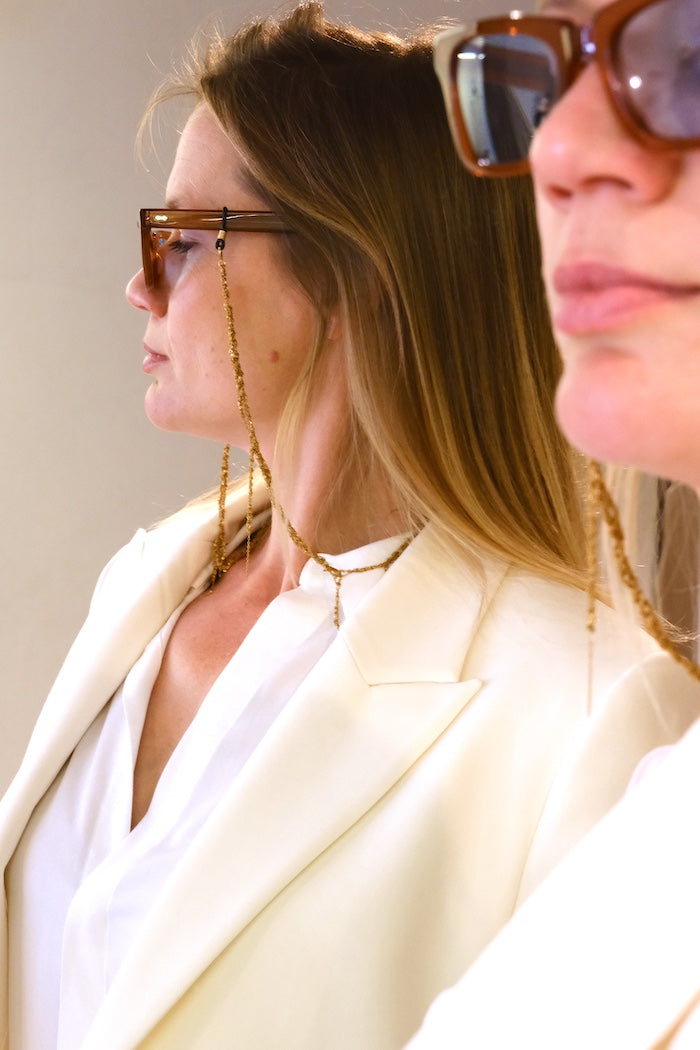 Chains for sunglasses and Optical frames. Transforms to necklace.