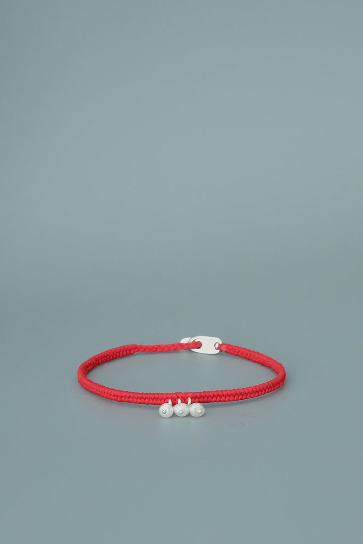 Load image into Gallery viewer, Red bracelet with tiny pearls  #070
